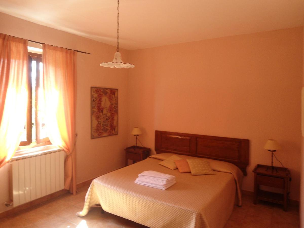 Agriturismo Le Pescine Vada Bagian luar foto
