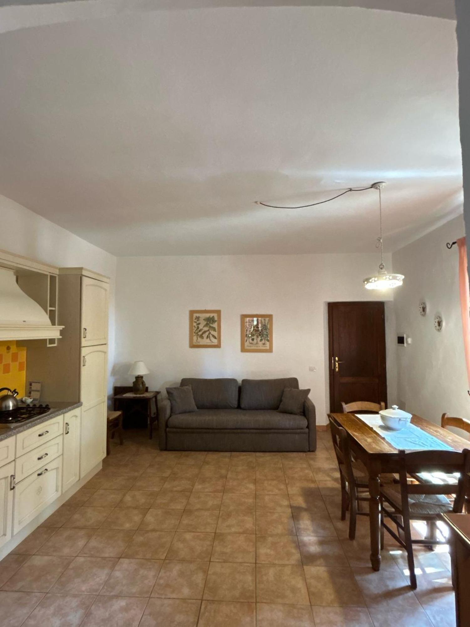 Agriturismo Le Pescine Vada Bagian luar foto