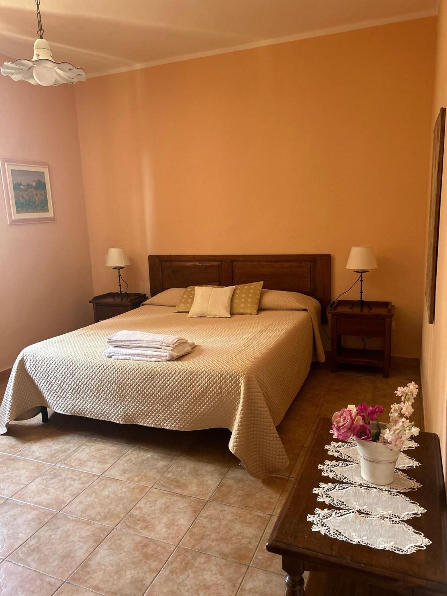 Agriturismo Le Pescine Vada Bagian luar foto